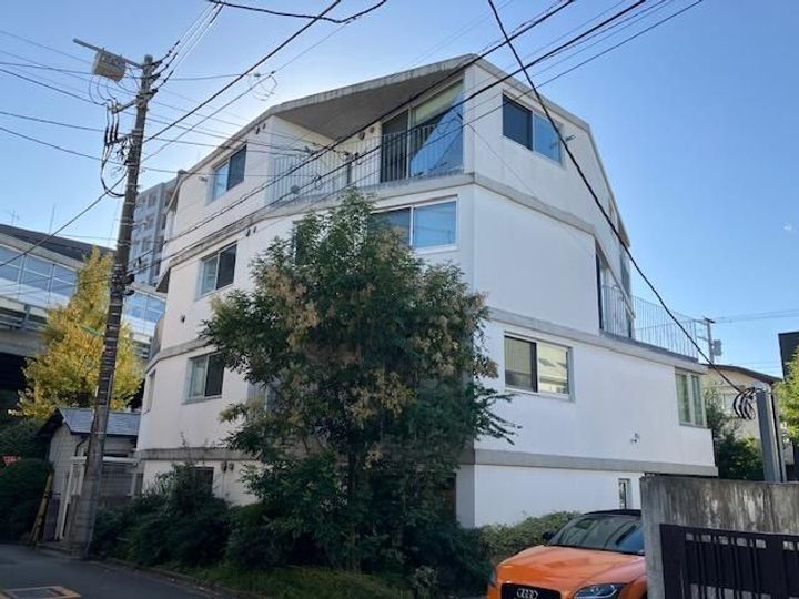 東京都世田谷区新町2(マンション)の賃貸物件の外観