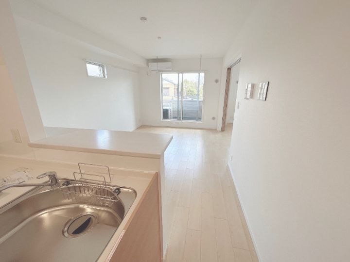 アリビオIIの居間