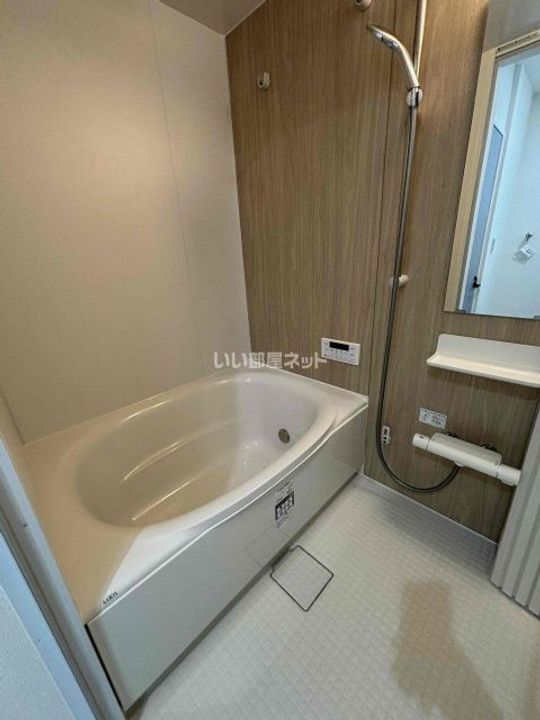 兵庫県明石市大観町(アパート)の賃貸物件の風呂