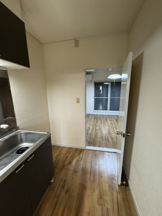 カームダウンハイツBの内装