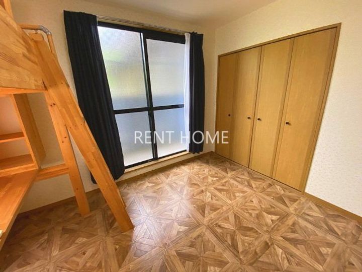 テラス木曽和の居間