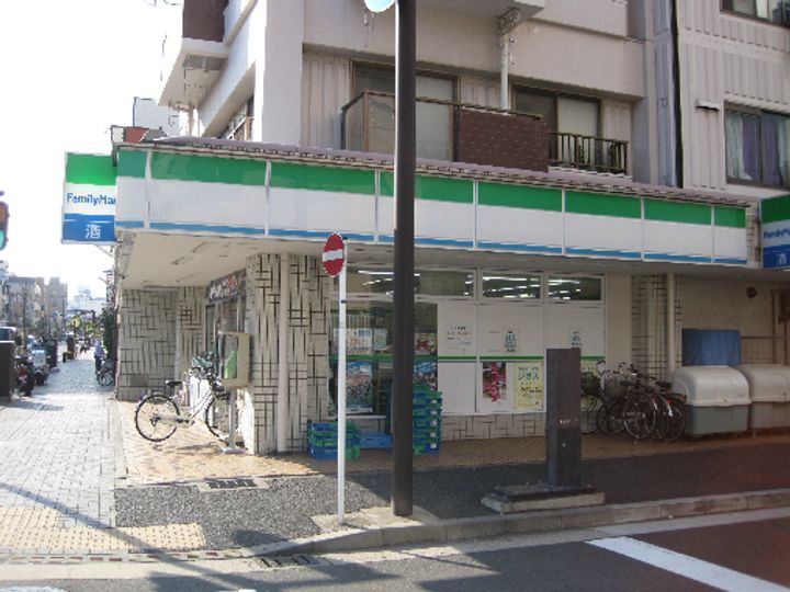 プリマ六番館の周辺