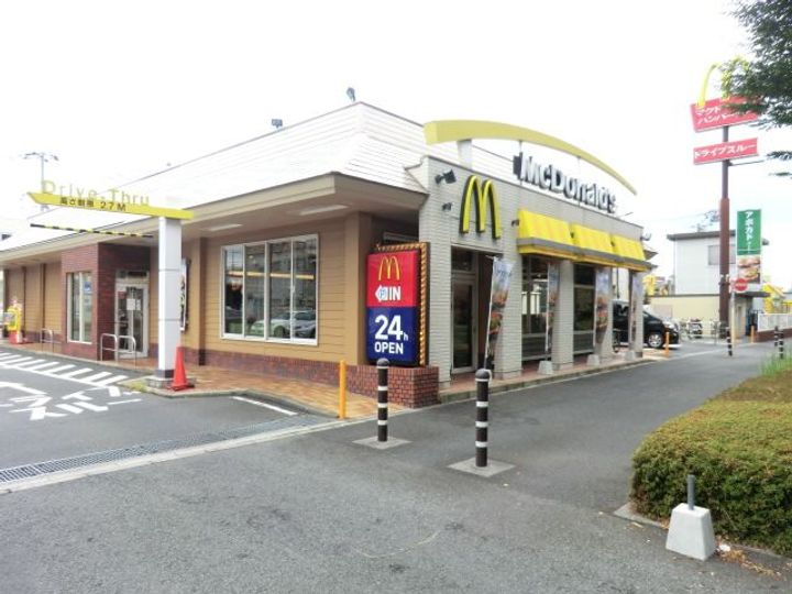 メゾン戸張の周辺