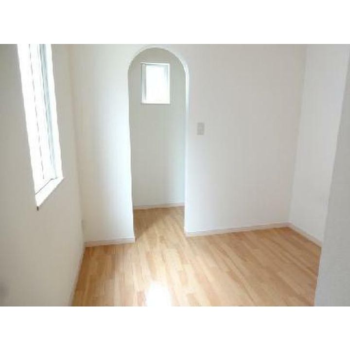 神奈川県横須賀市鷹取2(アパート)の賃貸物件の内装