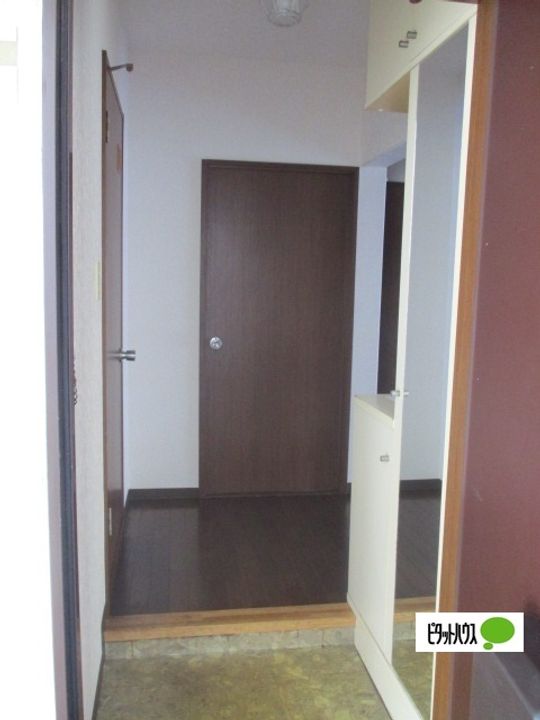 第2府川マンションの玄関