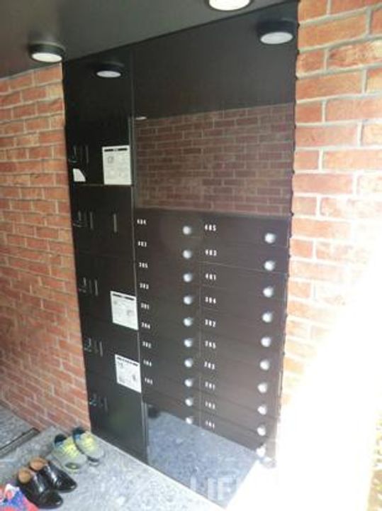 アレーロ高円寺の地図