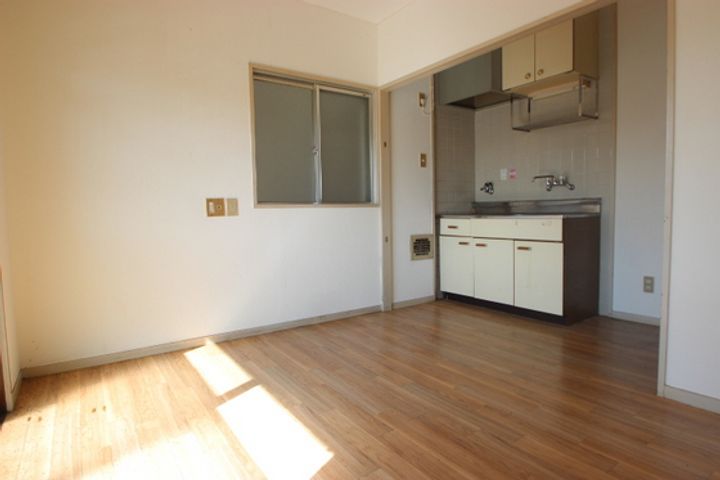 メゾン小河内の居間