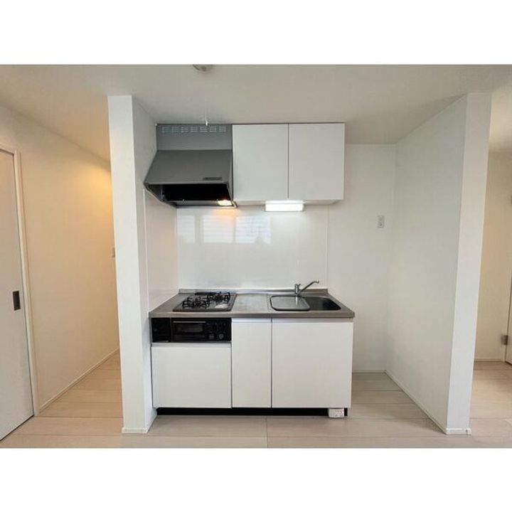 志賀本通ヒルズのキッチン