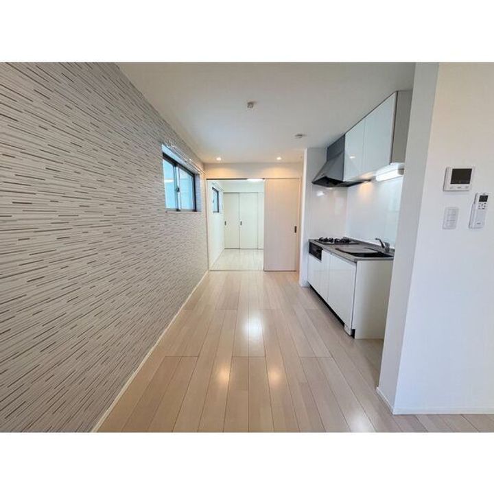 志賀本通ヒルズの居間