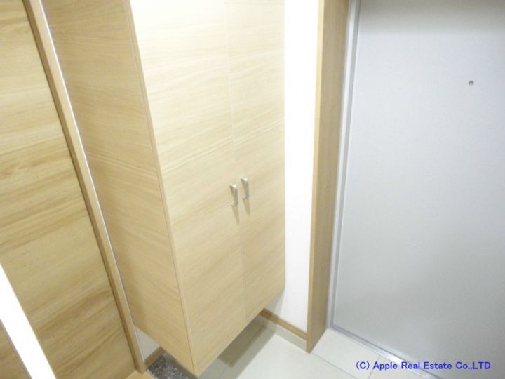 古船場タカヤコーポレーションビルの玄関