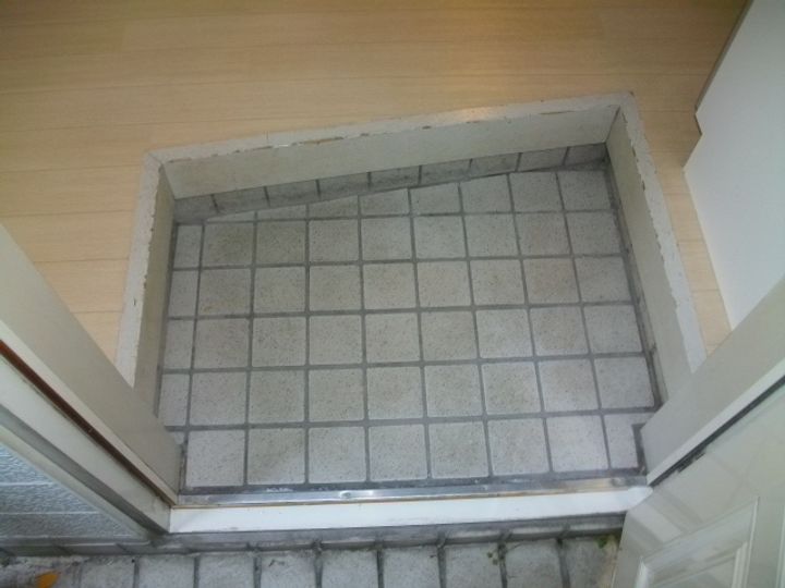 サンライフ上板橋の玄関