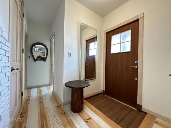 広島県福山市赤坂町大字赤坂(一戸建)の賃貸物件の玄関