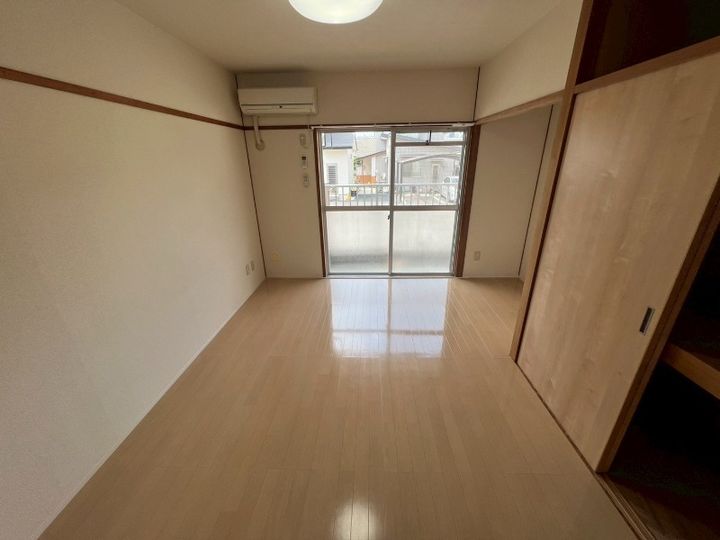 静岡県浜松市中央区萩丘2(マンション)の賃貸物件の内装