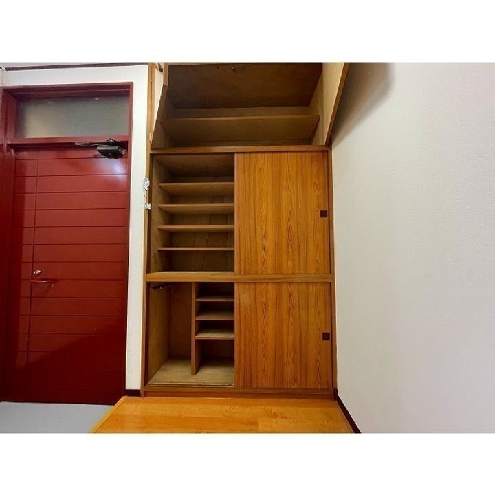 静岡県沼津市市場町(一戸建)の賃貸物件の玄関