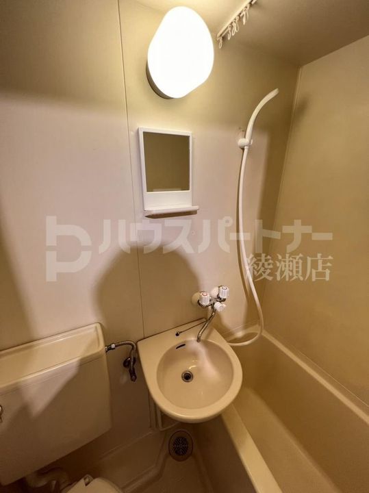 ハラハイツの内装