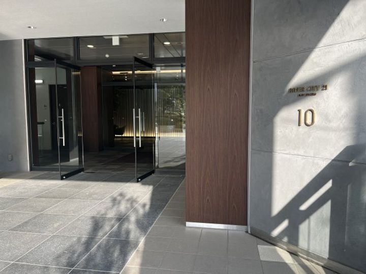 リバーシティ21イーストタワーズ10棟の地図