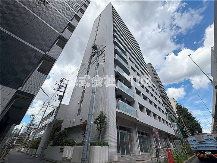 レジディア笹塚IIの外観