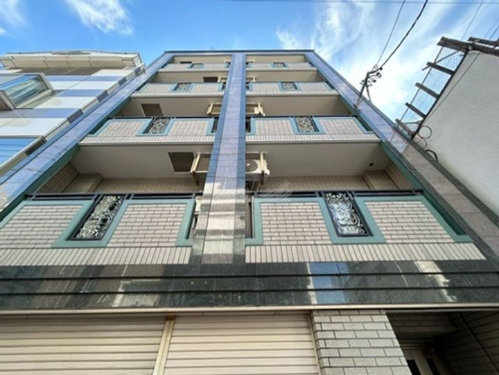 ベルータカギの外観