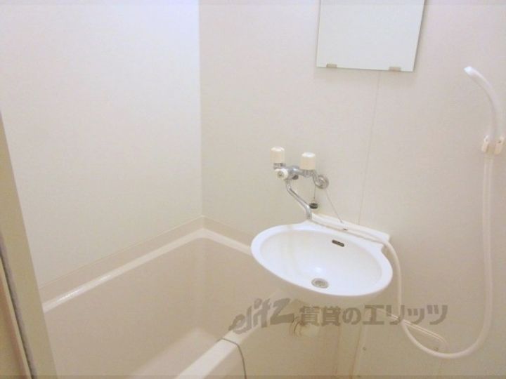 レオパレス駿の風呂