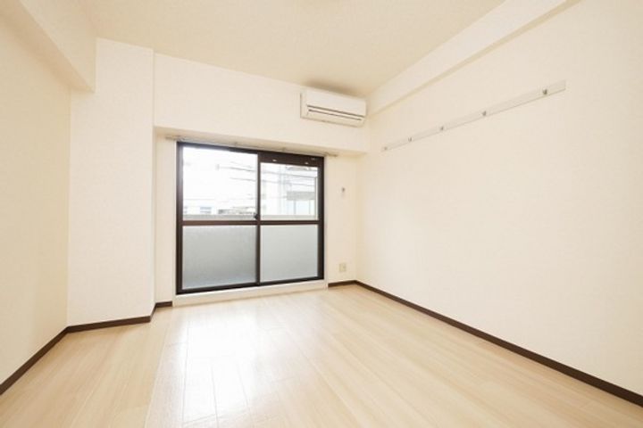 ABRIO HIKARIMACHIの居間