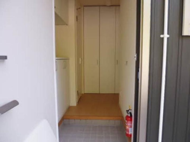 グレイスメゾンの玄関