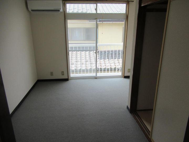 グリーンハイツの居間