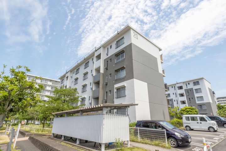 UR南花台の外観
