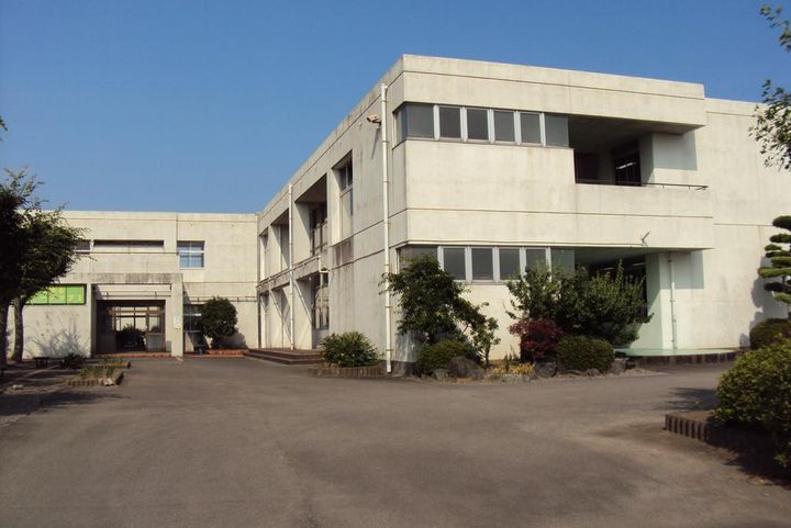 セピアコートの周辺