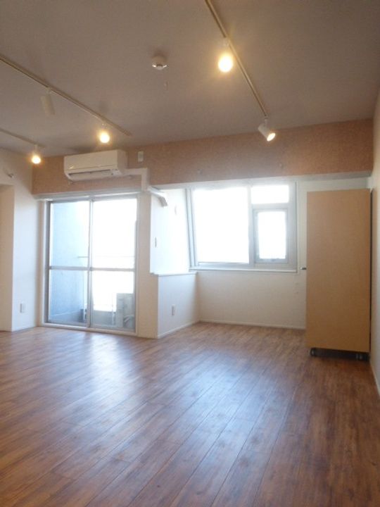 東京都渋谷区広尾5(マンション)の賃貸物件の居間