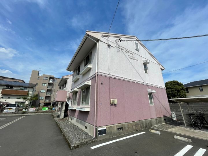 メルセジュールセカンドの外観