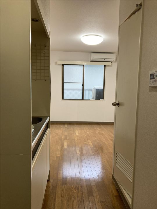 東京都文京区千駄木4(マンション)の賃貸物件の玄関