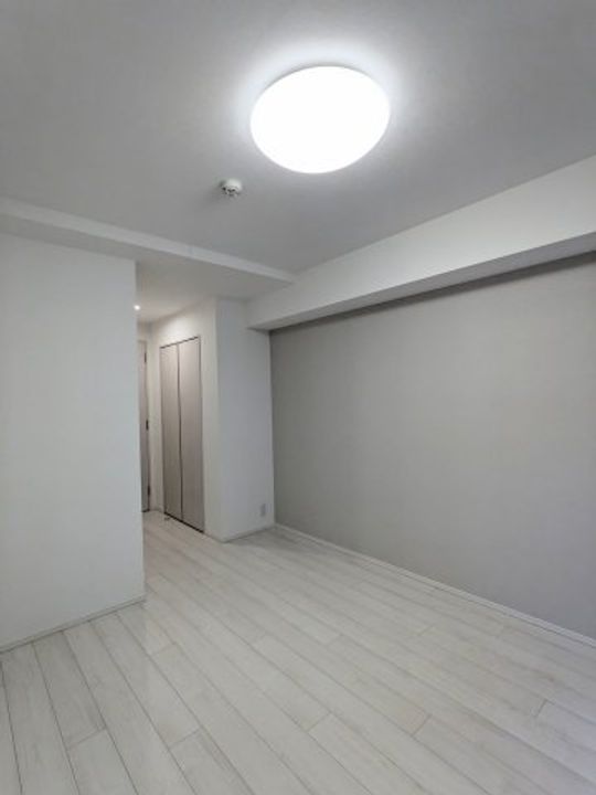 ガリシア旗の台の居間