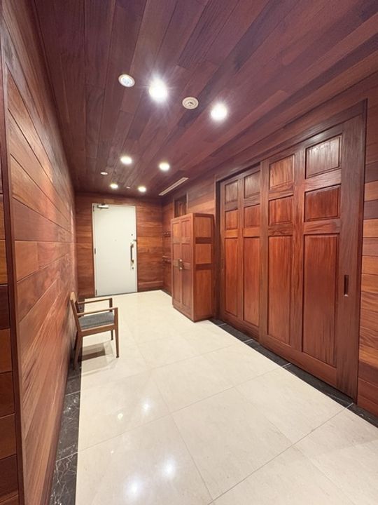 ホーマットロイヤルの玄関