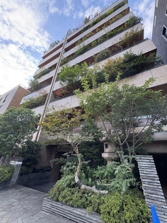 ホーマットロイヤルの外観