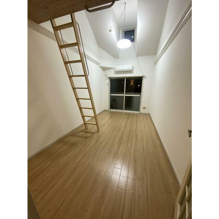 東京都豊島区要町1(アパート)の賃貸物件の居間