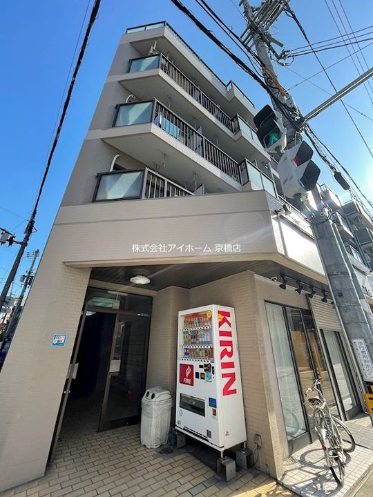 シャトー都島の外観