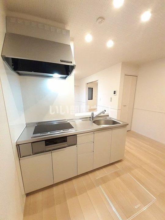 三重県津市船頭町津興(アパート)の賃貸物件のキッチン