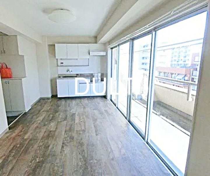 東京都北区東十条4(マンション)の賃貸物件の居間