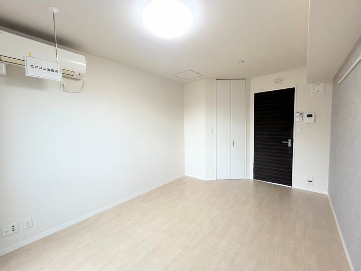 ヴィラージュの居間