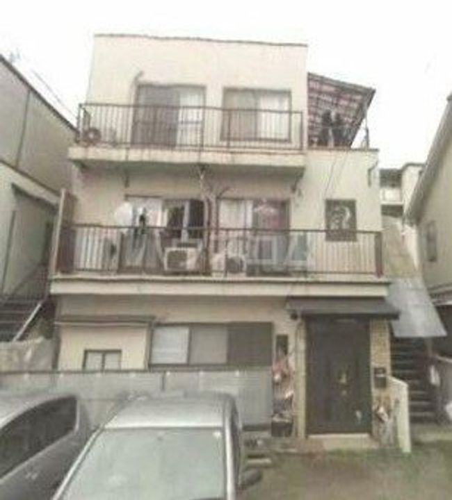 横須賀荘の外観