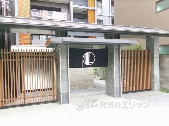 レ・ジェイド京都東洞院の地図