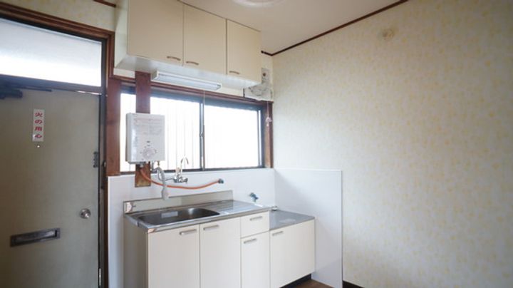 エーワンビルのキッチン