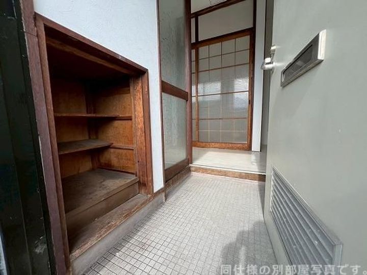 岩尾マンションの内装