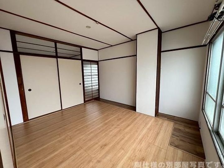 岩尾マンションの内装