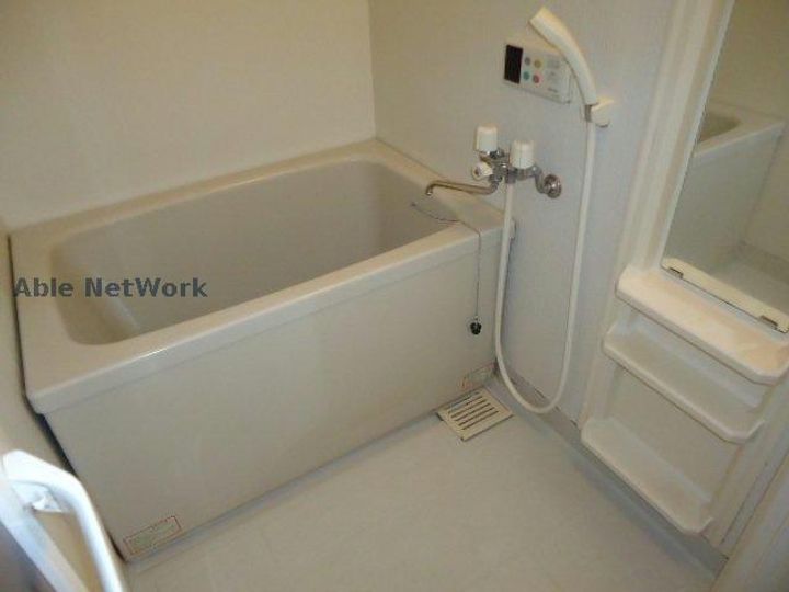 愛知県碧南市尾城町4(アパート)の賃貸物件の風呂