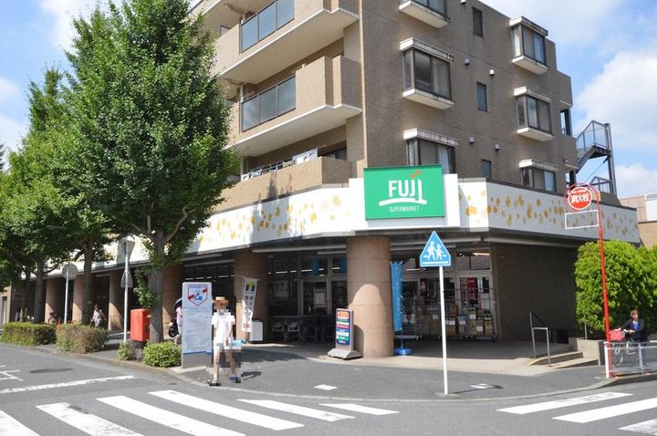 ルミエール Aの周辺
