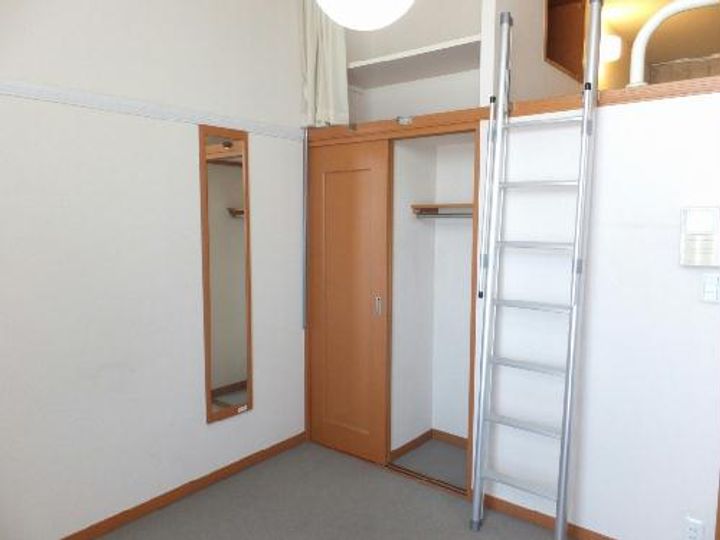 レオパレスルナシャインIIの内装