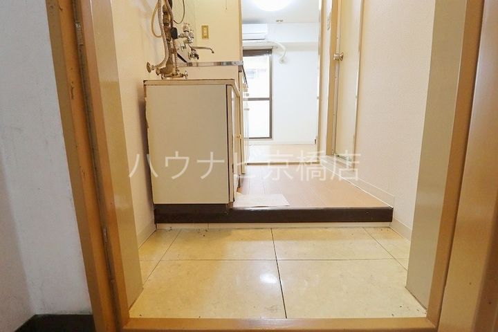 大阪府大阪市都島区中野町5(マンション)の賃貸物件の玄関