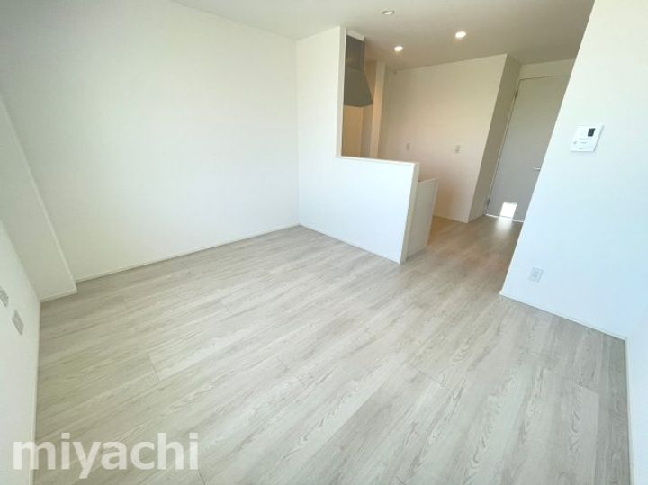 徳島県徳島市国府町和田字西ノ宮(アパート)の賃貸物件の居間