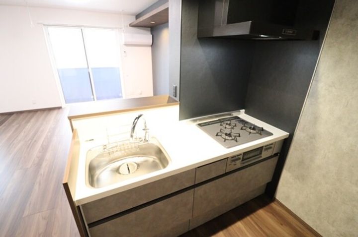 群馬県前橋市紅雲町2(アパート)の賃貸物件のキッチン